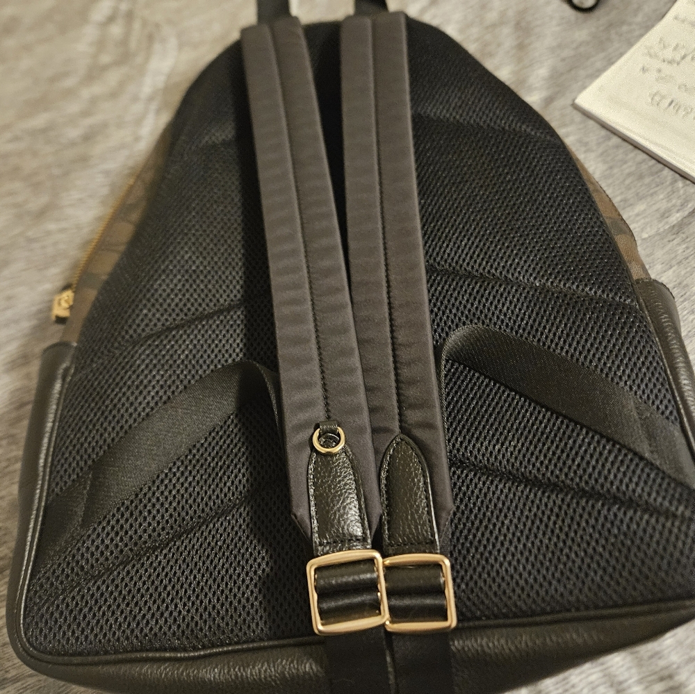 Coach Black Leather Bag with Signature Patch - Picture 2 of 4